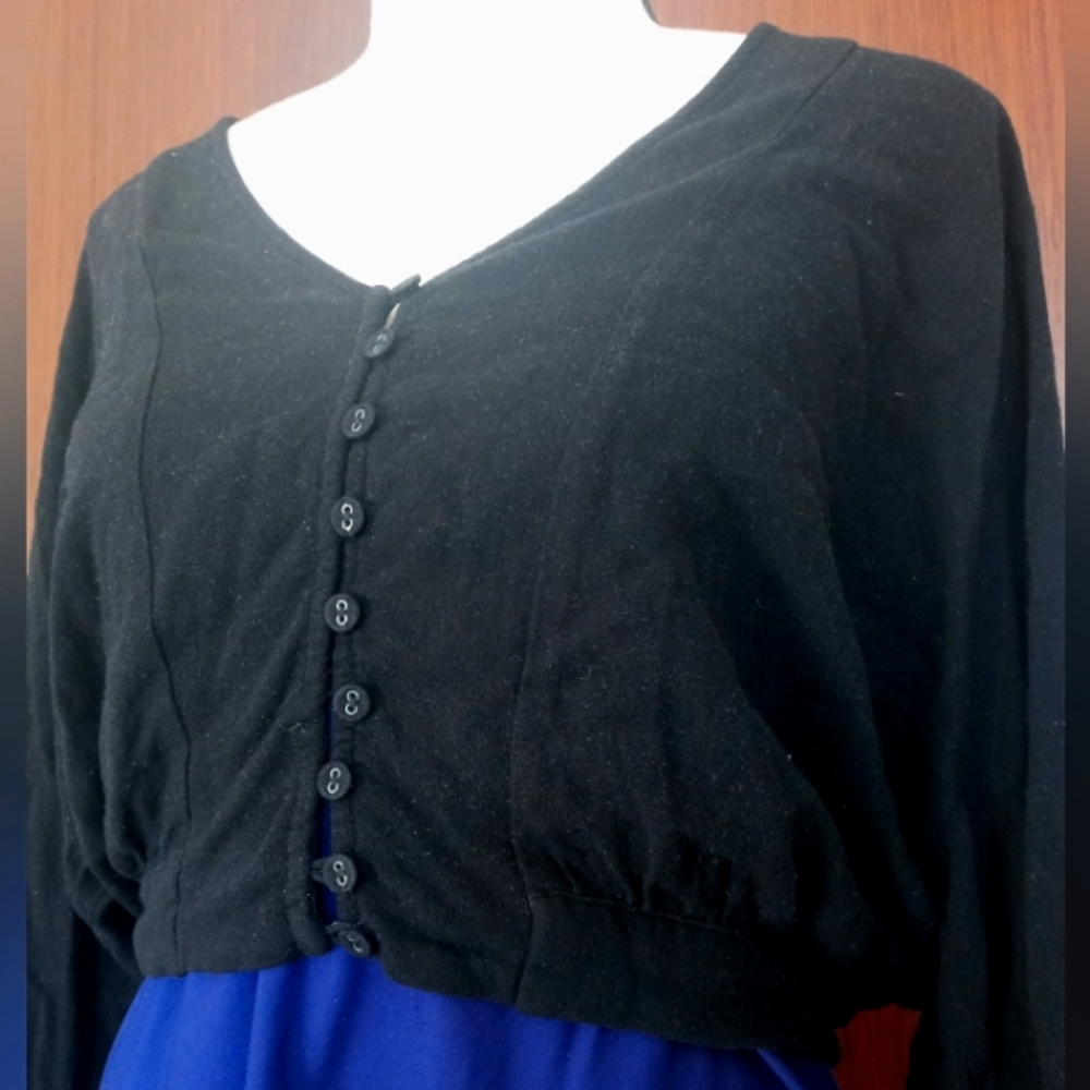 Forever 21 Black 3/4 Sweetheart Crop Top